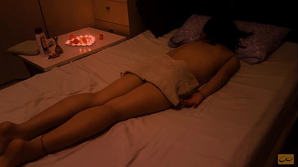 Pijat Nuru Thai Bikin Ngentot Dan Bikin Gue Klepek-klepek Orgasme Tanpa Henti