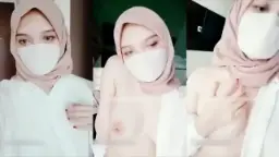 Camilla Cantik Berhijab Pamer Payudara Dan Pantat