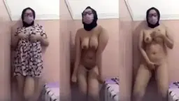 Hijab Toket Montok Telanjang Liar Ngegas