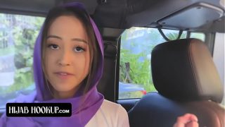 Alexia Anders, Gadis Muslim Yang Diam-diam Memboyong Kekasihnya Untuk Kenikmatan Terlarang, Ketahuan Ayah