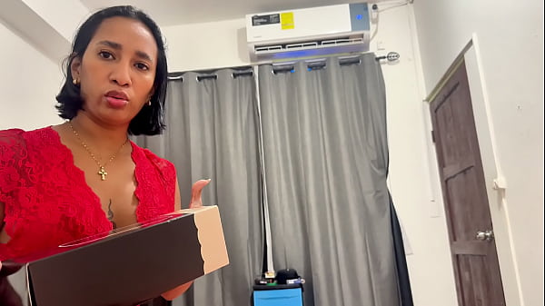 Ibu Tiri Montok Leyne Rodriguez Kejepit Dan Digenjot Anak Tiri Yang Lagi Horny