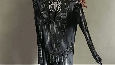 Ngentot Habis-habisan Sama Cewek Cosplay Spiderman Hitam Sampai Muncraat Berkali-kali Dari Memeknya – Film Panas Indonesia Paling Baru