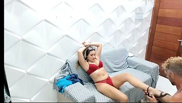 Ibu Mertuaku Yang Masih Muda Sendirian Di Rumah Dan Penuh Nafsu, Aku Datang Dan Langsung Dibujuknya Untuk Menikmati Celah Sempitnya Sampai Aku Memuntahkan Semuanya Di Dalam. Vagninho E Vivi Capetinha