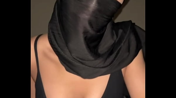 Arab, Muslim, Hijab, Susu Montok Paling Ngegas Bikin Nagih