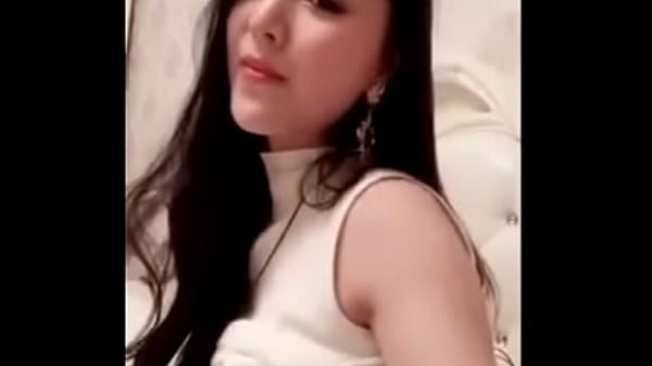 Gadis Indonesia Main Jari Sendiri