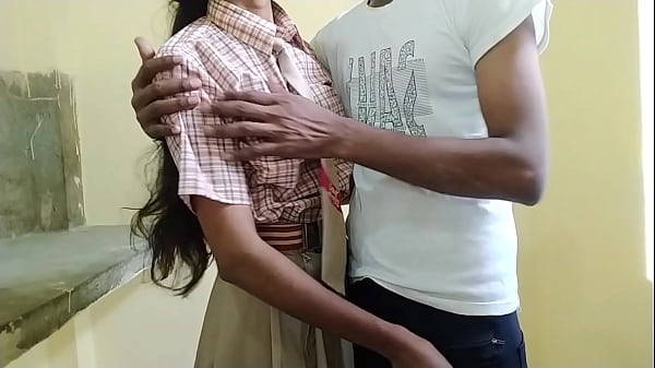 Cewek Sekolah Desa India Digenjot Gebetan Di Lapangan