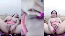 Vio Kelinci Colmek Dildo, Nikmatin Tiap Sentilannya Sampai Muncrat