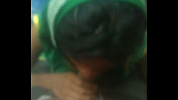 Desi Auntie Pengemis Naik Kereta Lokal, Siap Digoyang Di Gerbong Penuh Nafsu