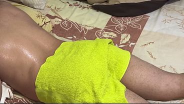 Mertua Montok Bongsor Pantat Gede Bantu Mantu, Pijat Panas Berujung Ngeres.