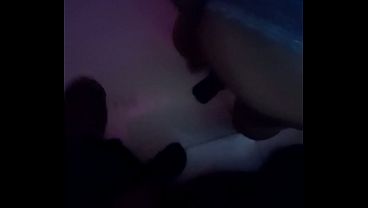 Madre Sendirian Umur 31, Pusing Lihat Kontol, Akhirnya Temen Mabuk Crot Di Muka.