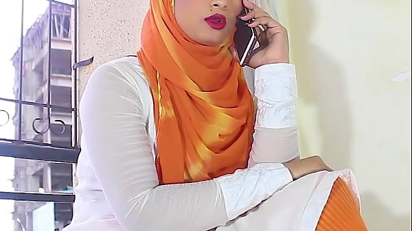 Salma Cewek Hijab Ngen**** Temen Pake Bahasa Hindi Suara Mesum