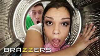 Brazzers – Gadis-gadis Macet Di Jalan, Malah Nge-seks Liar Sampai Crott! Kumpulan Bintang Paling Hot Brazzers!