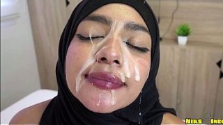 Ngentotin Abg Hijab Sampe Crot Di Dalem, Badannya Lemes Gak Bisa Gerak.