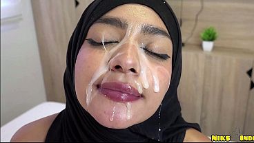 Ngentotin Abg Hijab Sampe Crot Di Dalem, Badannya Lemes Gak Bisa Gerak.