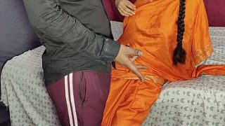 Dever Ne Desi Bhabhi Ki Chut Ki Pyaas Bujhai, Garmi Se Tapati Raat Mein.