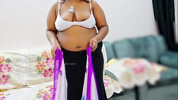 Bhabhi India Pake Saree, Siap Digoyang Di Ranjang