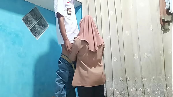 Murid Ngewe Bu Guru Habis Pulang Sekolah.