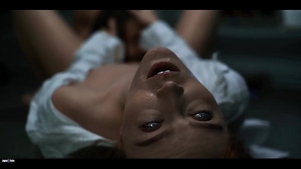 Alien Parasit Otak Lagi Kendalikan Cewek Seksi, Ngentot Bikin Mereka Makin Liar.