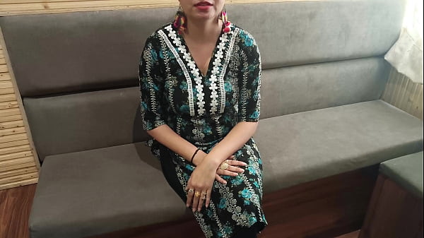 Jija Ji Digoda Tubuh Seksi Saali, Ngentot Memek Dan Buntutnya Pake Suara Hindi