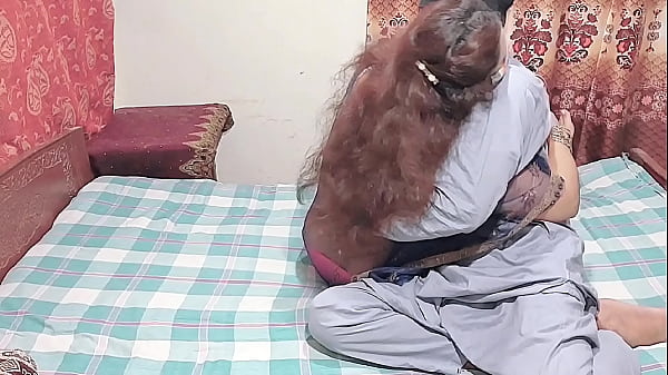 Bini Orang India Lagi Ngewe Panas, Crot Di Mana Aja
