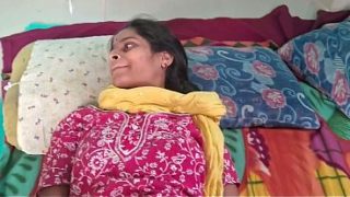 Desi Bhabhi Dijadiin Sama Tetangga, Sampe Meringis Kesakitan