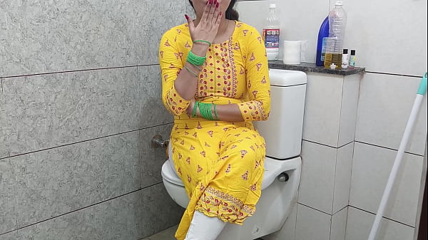 Ibu Tiri India Yang Seksi Ngewe Anak Tiri Kotor Di Toilet, Suara Hindi Bikin Makin Panas