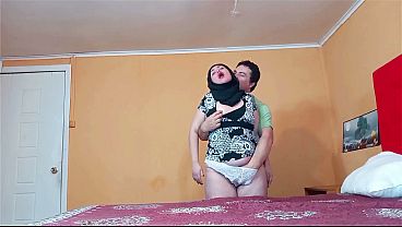 Wanita Berhijab Digeboyong Gaya Doggy, Ngeres Banget.
