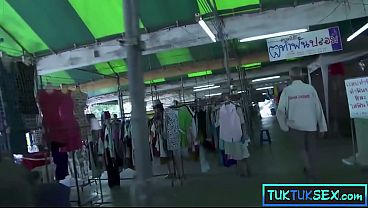 Dua Bule Jambret Ibu Mungil Thailand, Lidahnya Ditindik, Langsung Digilas Bareng