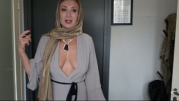 Ibu Tiri Berjilbab Montok Digenjot Kontol Besar Anak Tiri