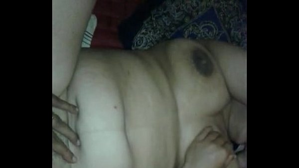 Mami Montok Becek, Kontol Gede Masukin Dalem.