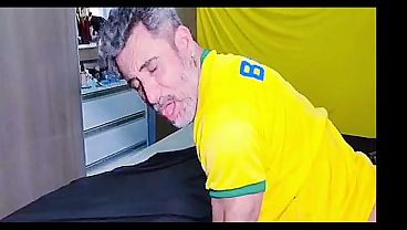 Orang Arab Datang Ke Brazil Dan Mencolok Pantat Gede Pria Brazil (teaser)