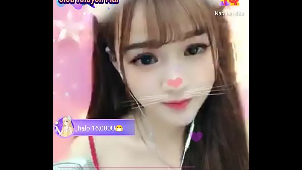 Gadis Manis Asia Ngobrol Panas Di Uplive, Bikin Greget