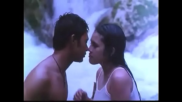 Pilih-pilih Adegan Telanjang Di Film-film Mainstream China Yang Bikin Panas.