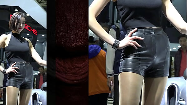 Cewek China Nge-dance Pake Hotpants Kulit, Bikin Makin Basah Liat Gerakannya.