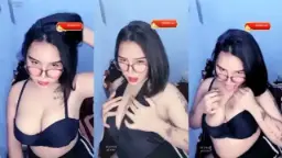 Angell99 Jilat Memeknya Sendiri Bikin Ngentot!