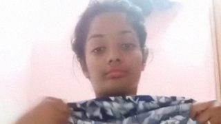 Tontonan Payudara Montok Cewek Desi Buat Pacarnya, Bikin Makin Bernafsu.