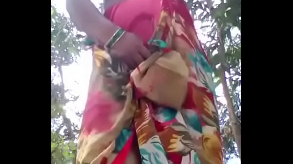 Desi Roshni Bhabhi Pamerin Isi Memeknya Yang Basah