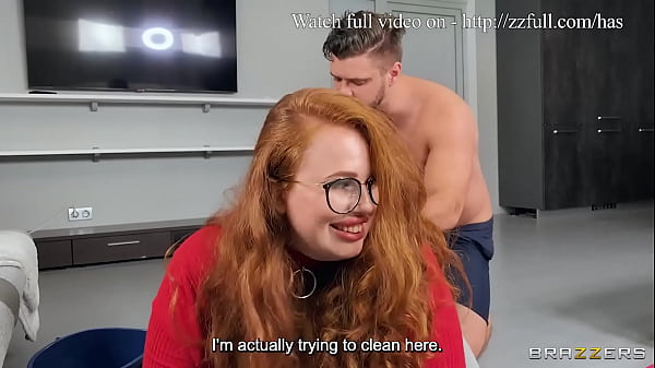 Yola Ngepel Sambil Ngentot Diam-diam / Brazzers / Download Full Dari Https://zzfull.com/has
