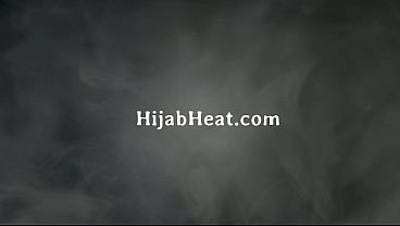 Bosok Arab Muslim Kaku Digeboy Di Kantor Sama Banyak Orang.